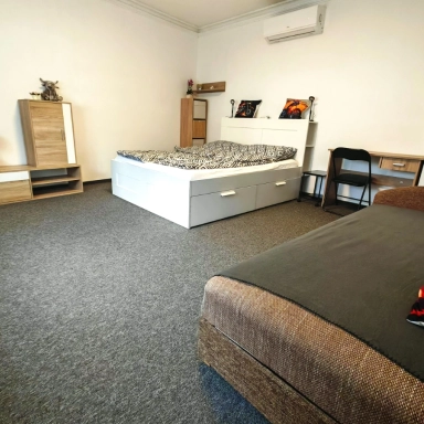 Ezee Rider 2 – Superior Apartman