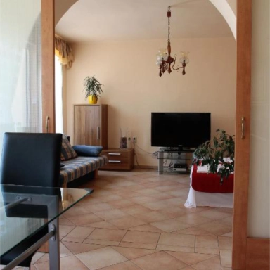 Nyírfa 5 – 5-ös Apartman